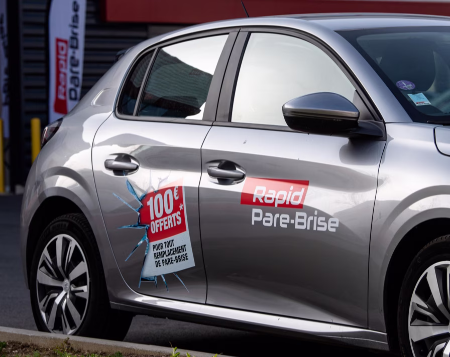 Remplacement de vitre latérale